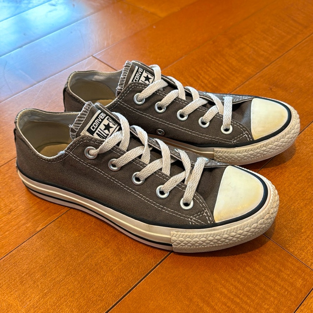 Gray Converse